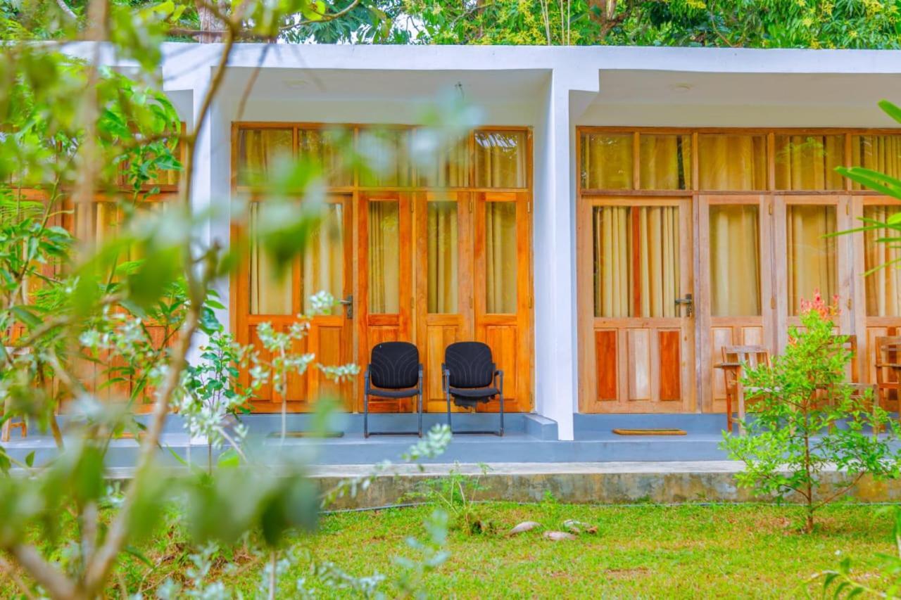 Talalla Ocean Beach Bungalow Matara Luaran gambar